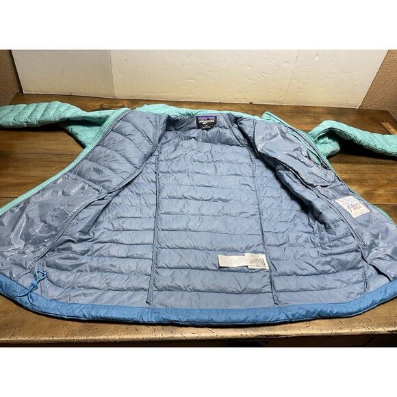 PATAGONIA Women’s L Down Fill Puff Jacket Blue Two Toned Netplus Shells - Picture 8 of 13